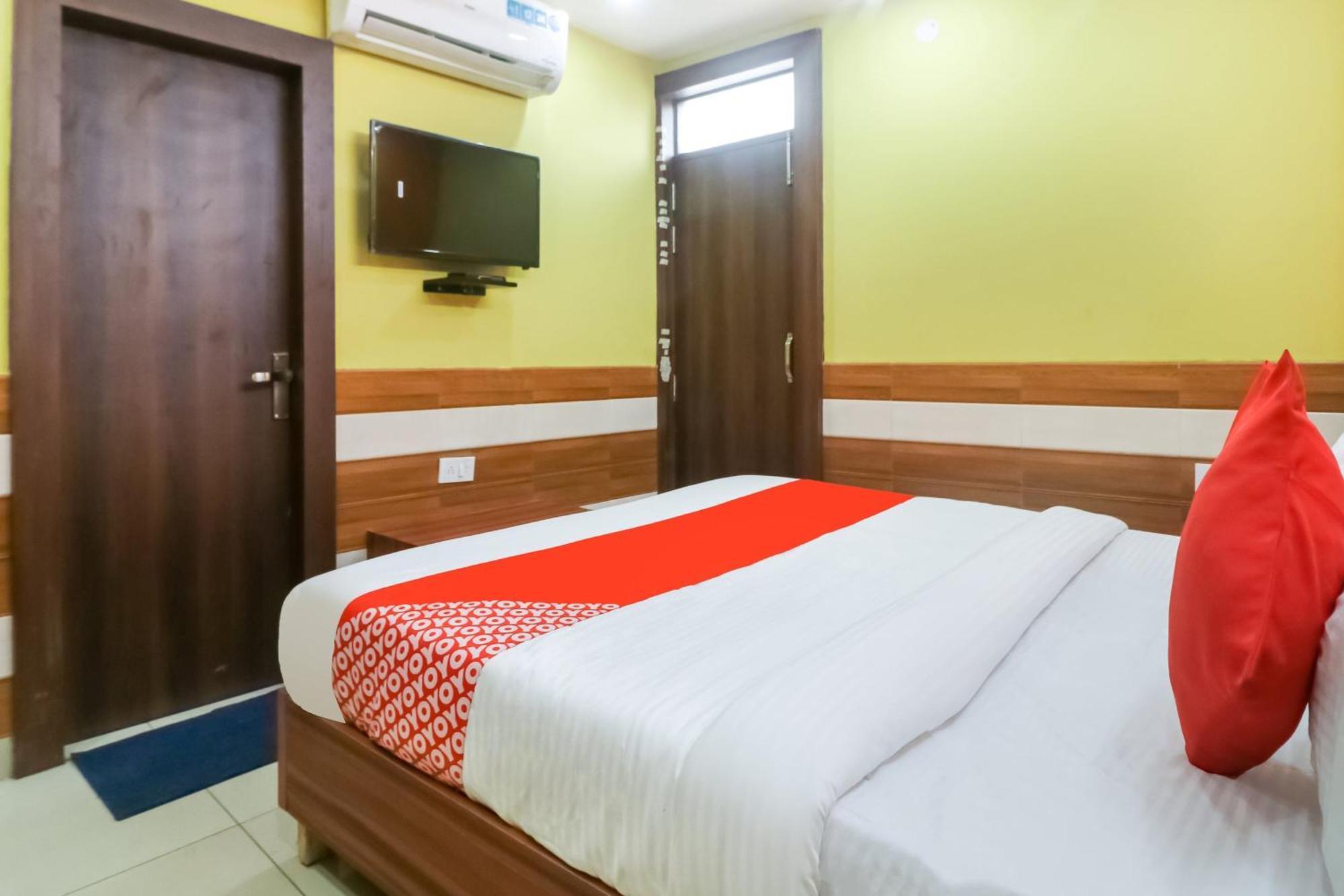 Hotel O Mayur Plaza Dillí Exteriér fotografie